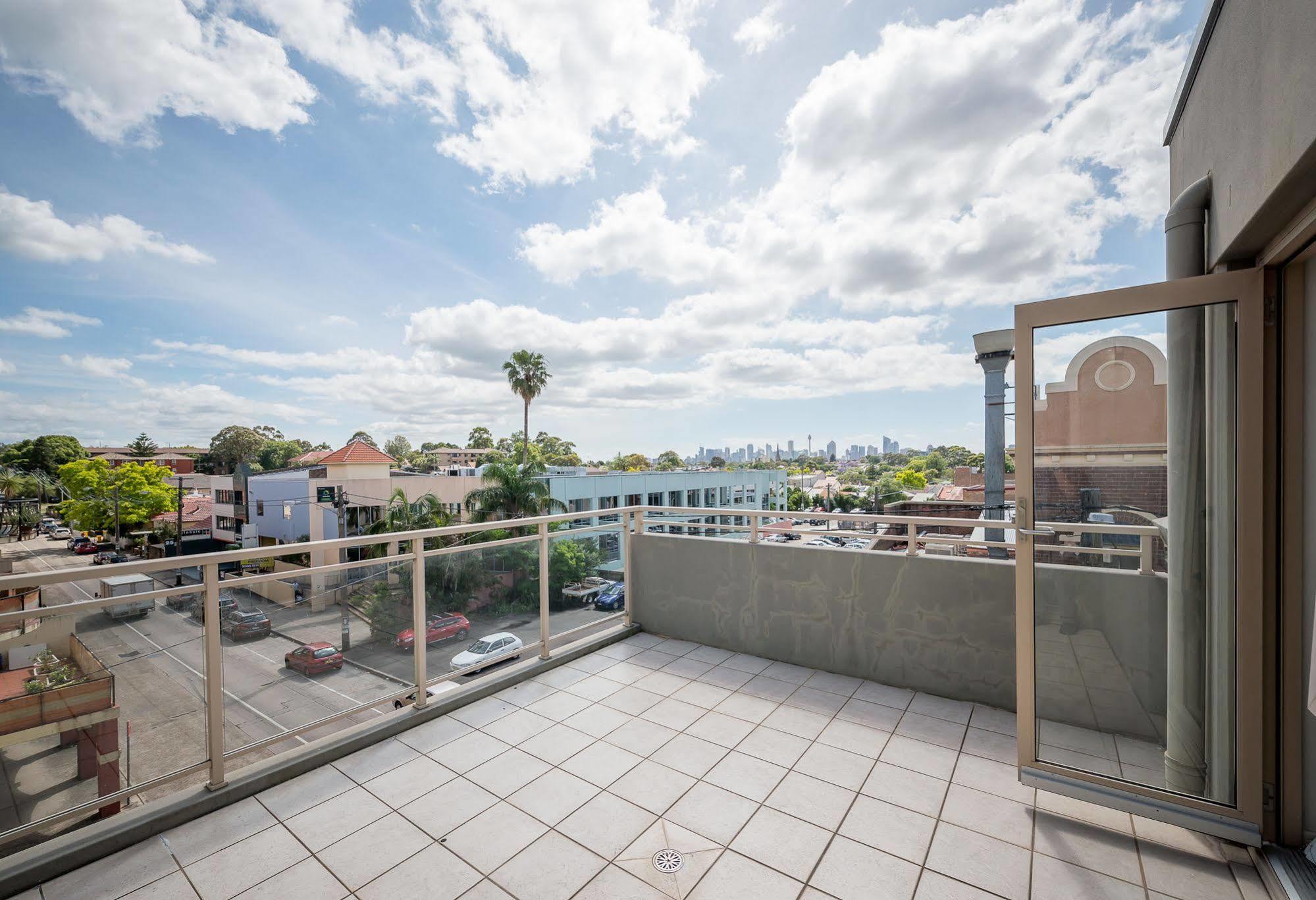 Cityview Studio Accommodation Sydney Exterior photo